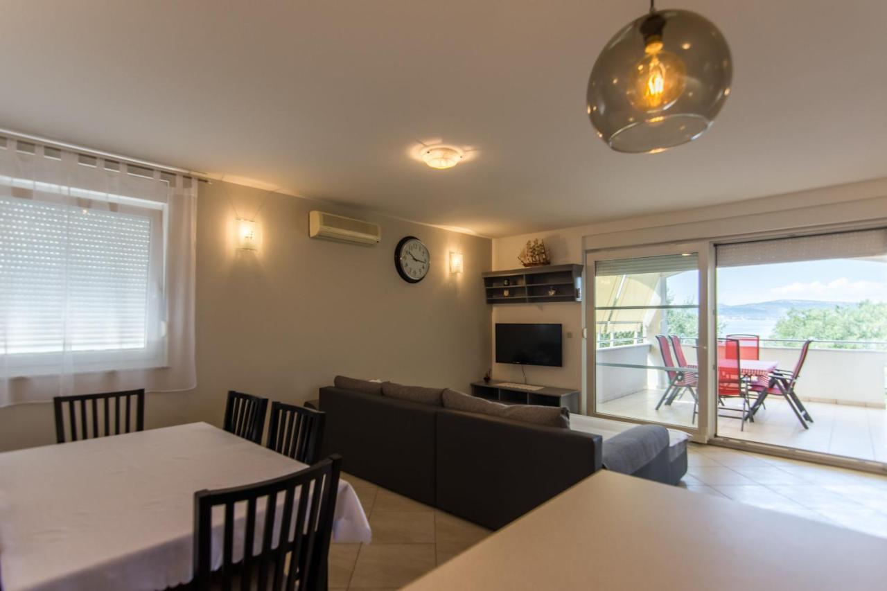 Apartment Jaspis Biograd Na Moru Exterior photo