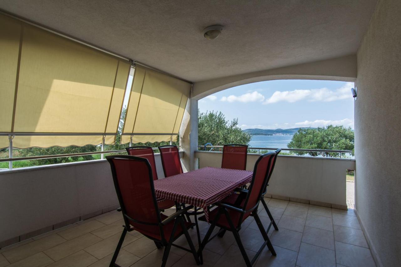 Apartment Jaspis Biograd Na Moru Exterior photo